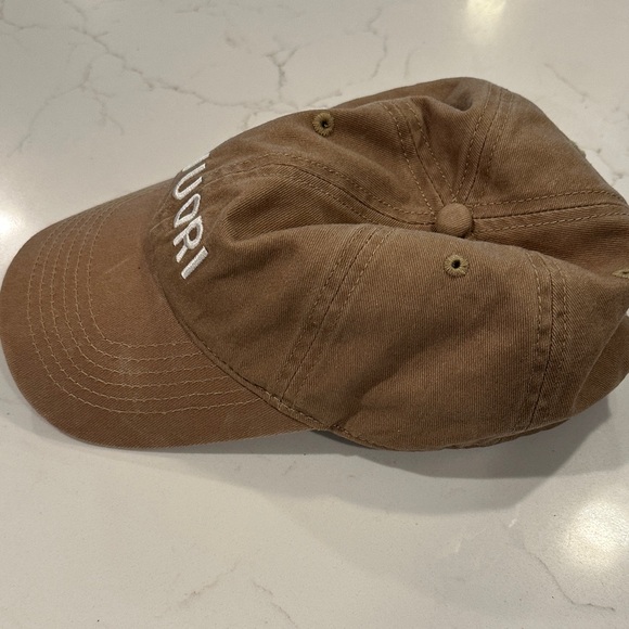 Vuori Chestnut Cap with White Logo - Picture 4 of 4